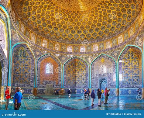 isfahan mosque dome